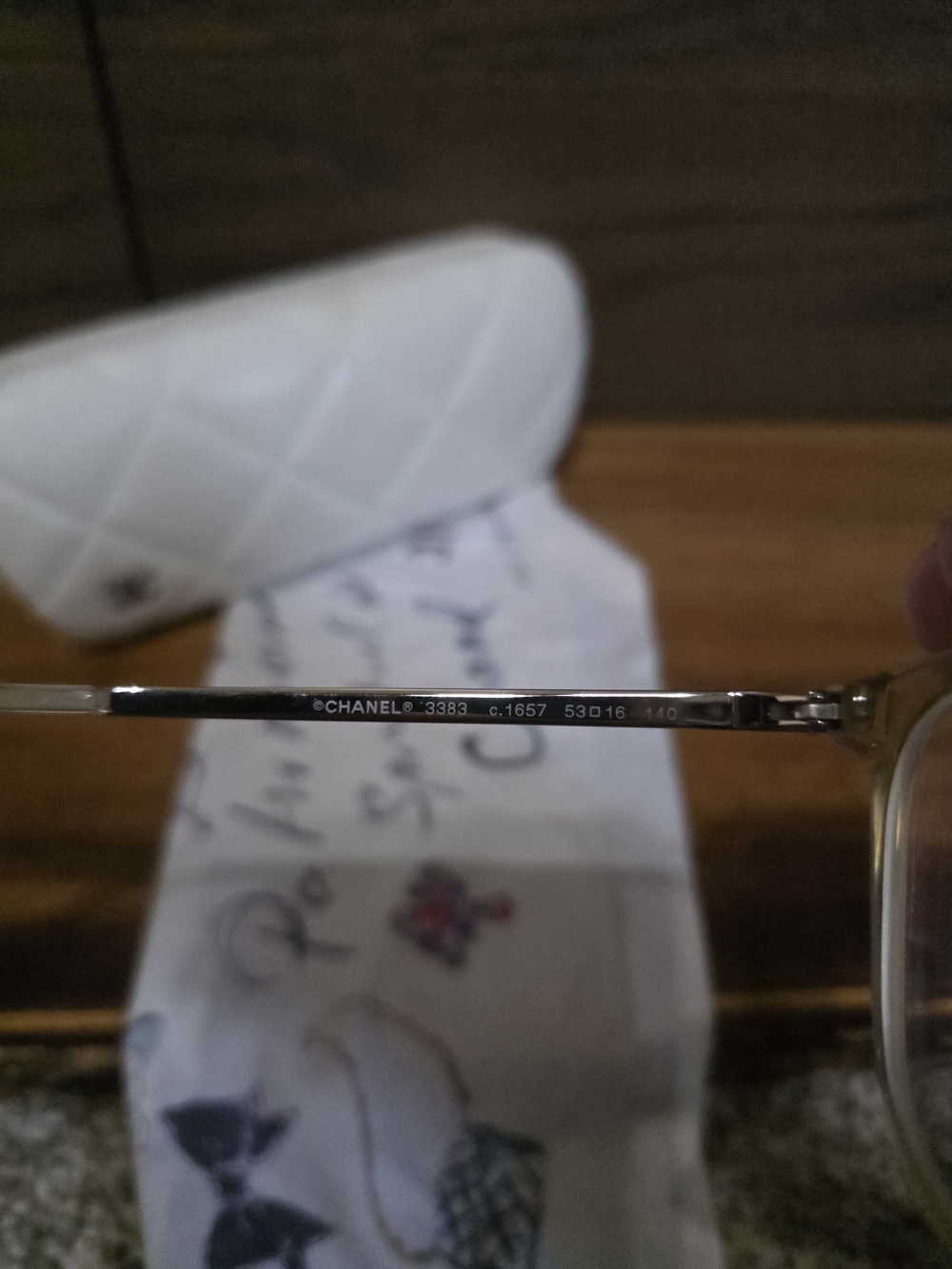 CHANEL Transparent Champagne Glasses - Picture 5 of 7